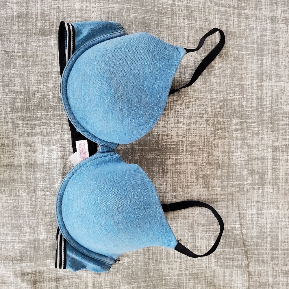 Blue Xhilaration tee shirt bra 36D